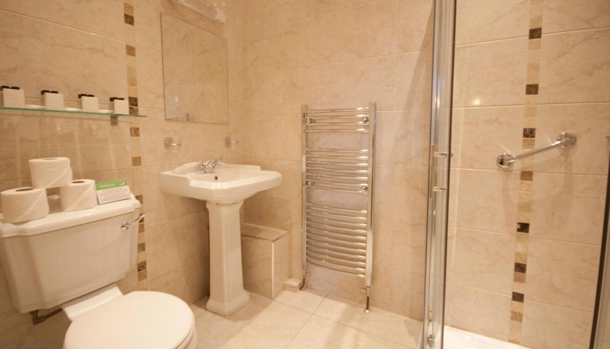 Standard Double Room,1005771781:JPEG