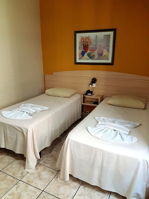 Quarto Individual Deluxe