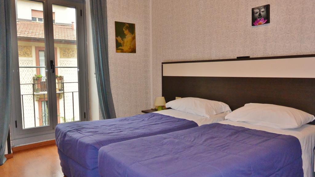 Twin Room,319579457:JPEG