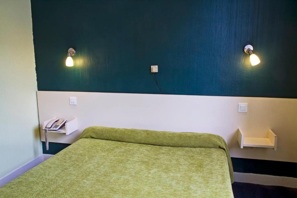 Double Room,32206603:JPEG