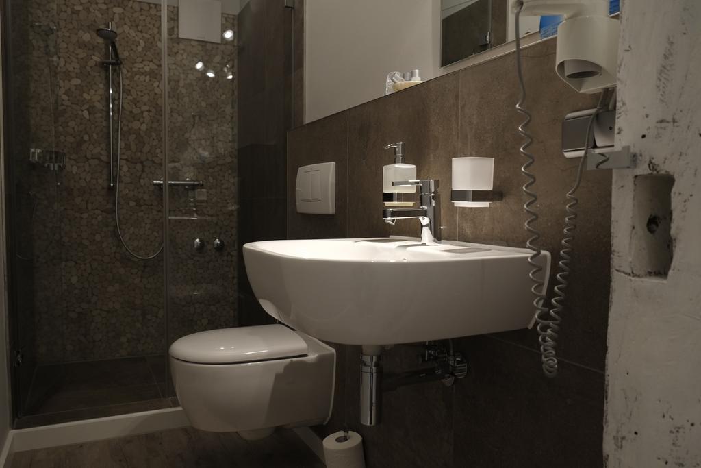 Deluxe Junior Suite