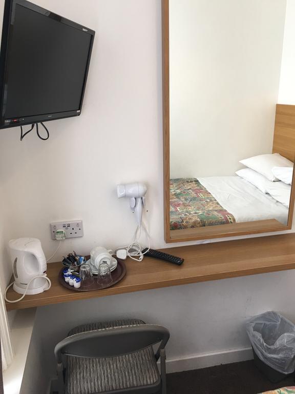 Chambre Double avec Salle de Bains Commune