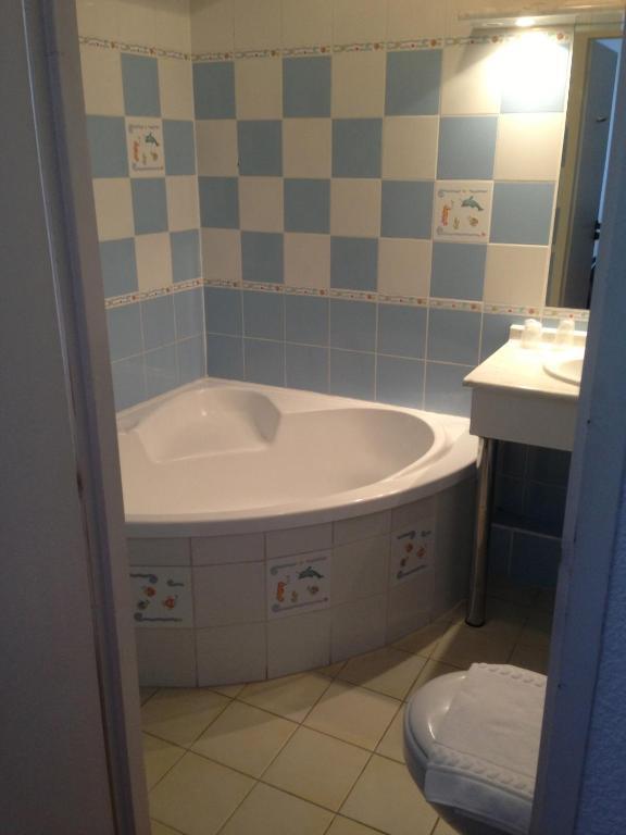 Superior Double Room,112233885:JPEG