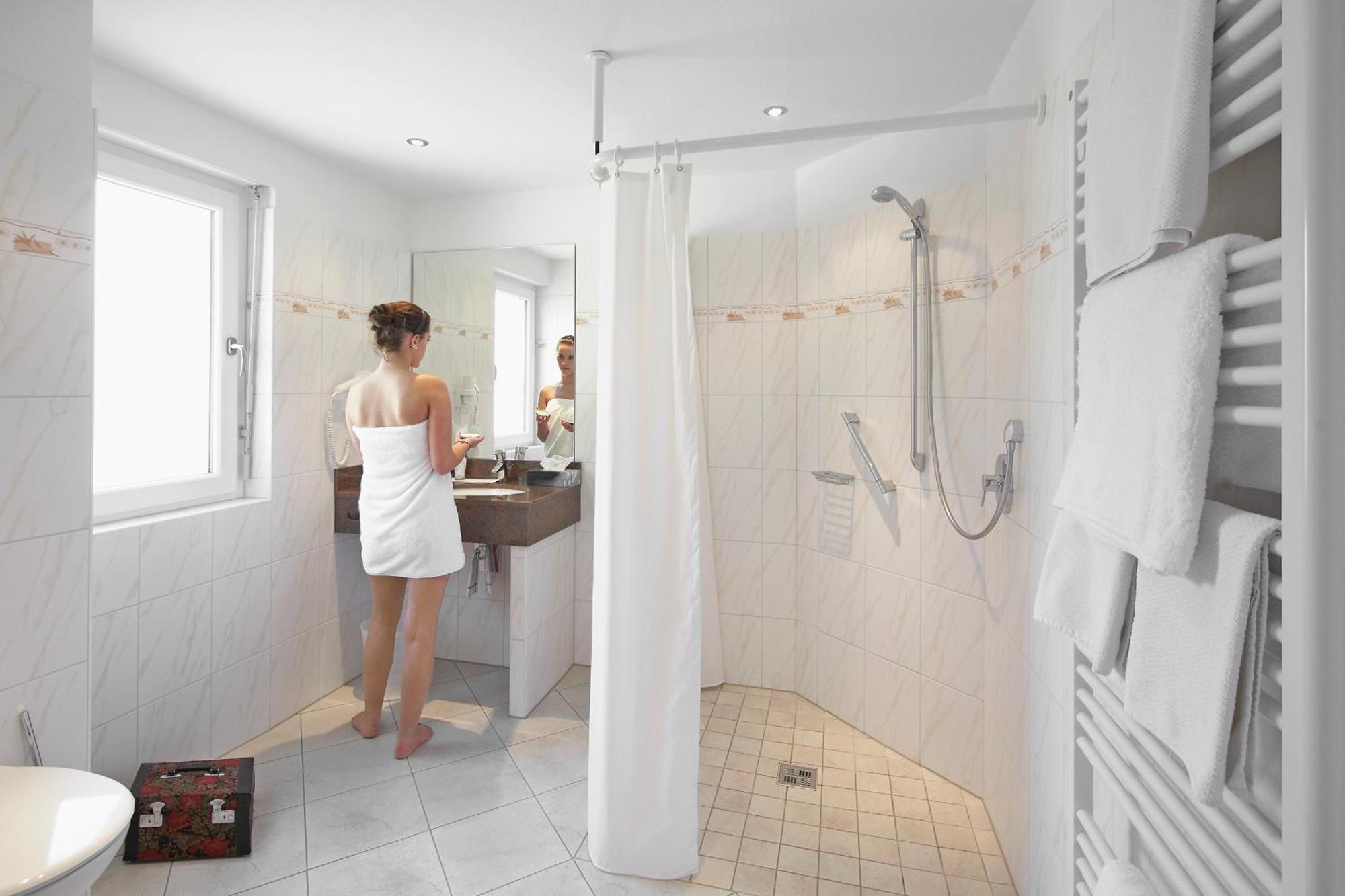 First Class Double Room,890398675:JPEG