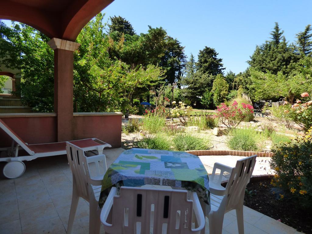 Superior Zimmer mit Terrasse und Poolblick