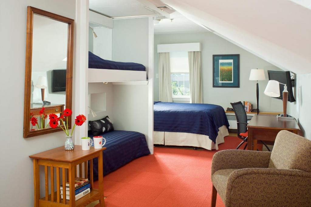 Queen Room Two Single Beds,701117290:JPEG