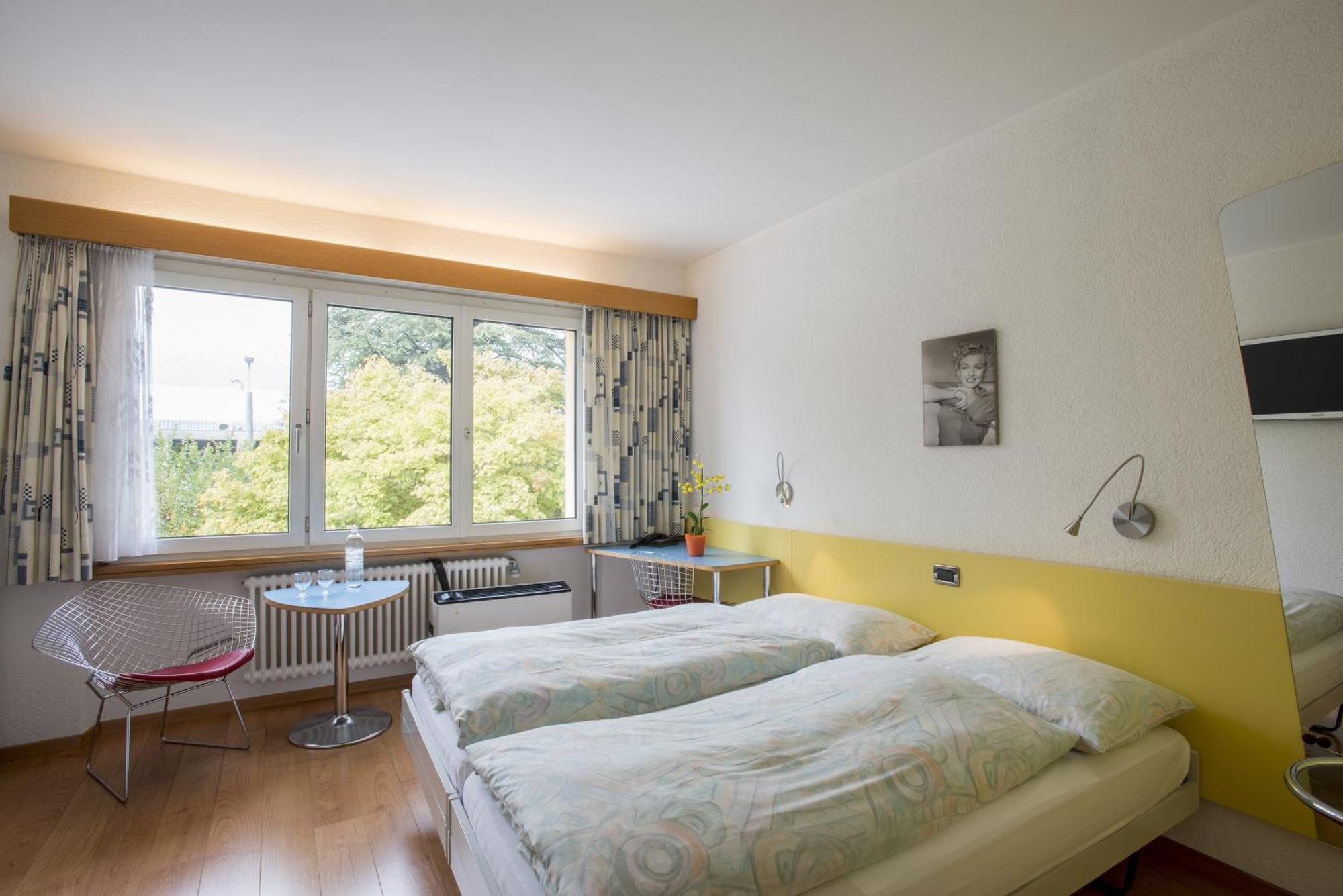 Zweibettzimmer