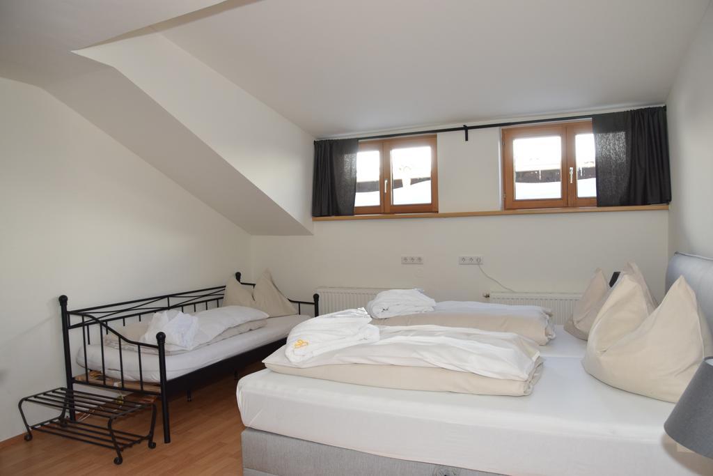 Two-Bedroom Apartment,377490931:JPEG