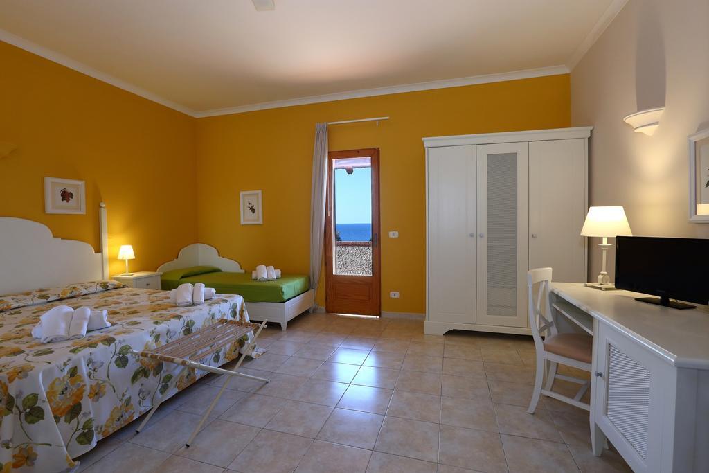 Triple Room,378207931:JPEG