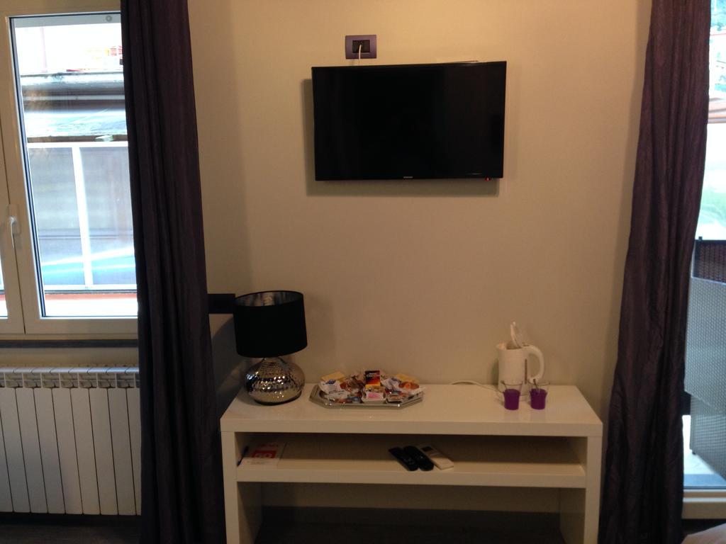 Doppel- oder Zweibettzimmer