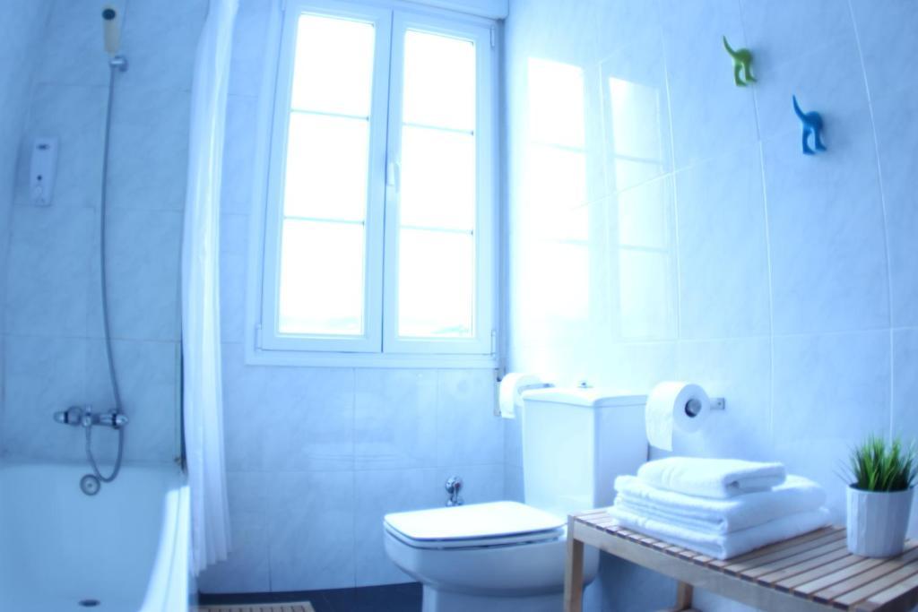 Tweepersoonskamer met Gedeelde Badkamer