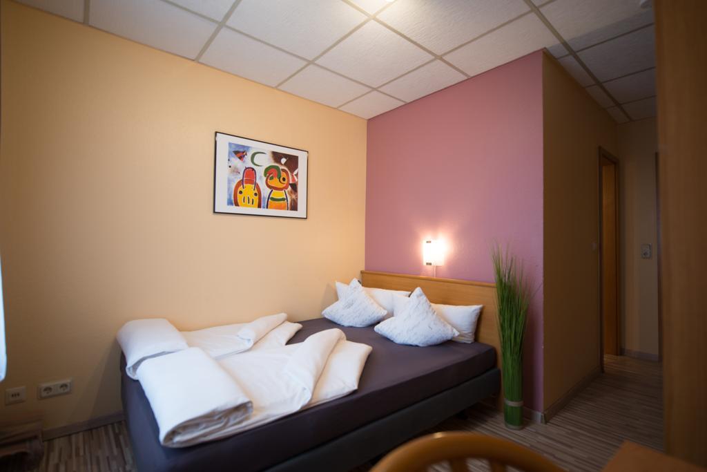 Zimmer mit Queensize-Bett