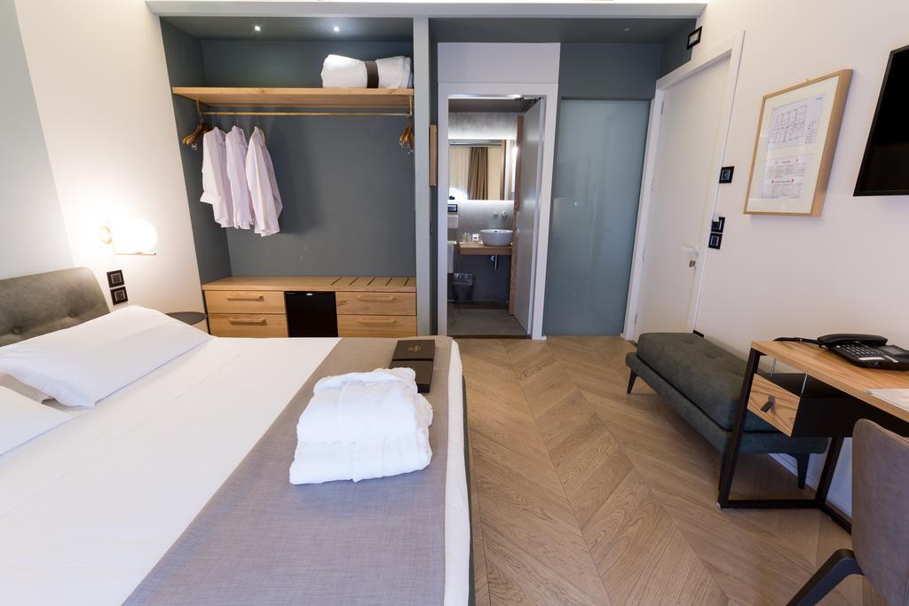 Premium Doppel-/Zweibettzimmer