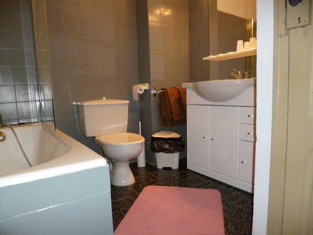 Chambre Triple avec Terrasse