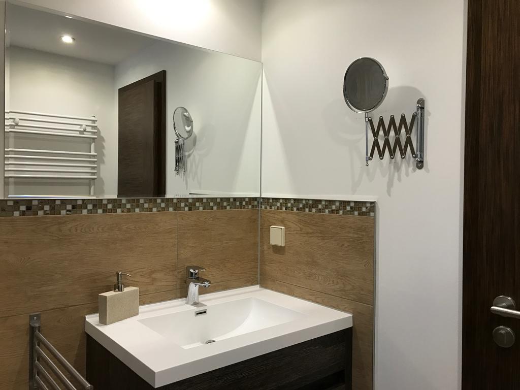Two-Bedroom Apartment,399469548:JPEG
