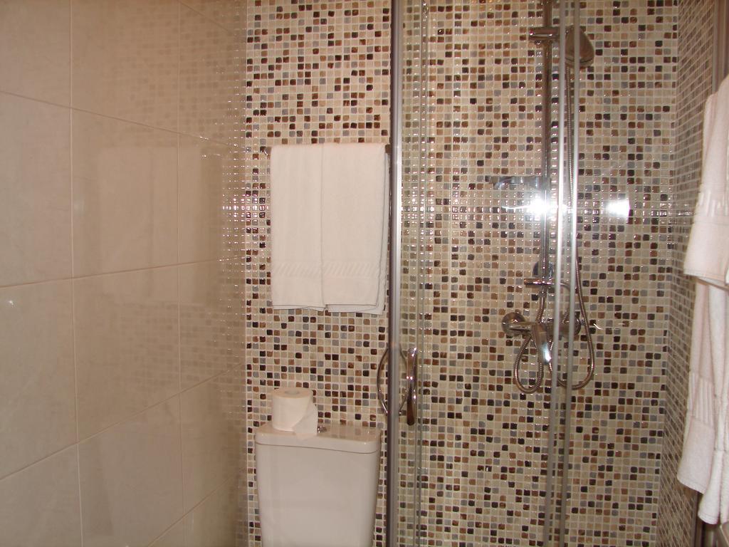 Quarto Duplo