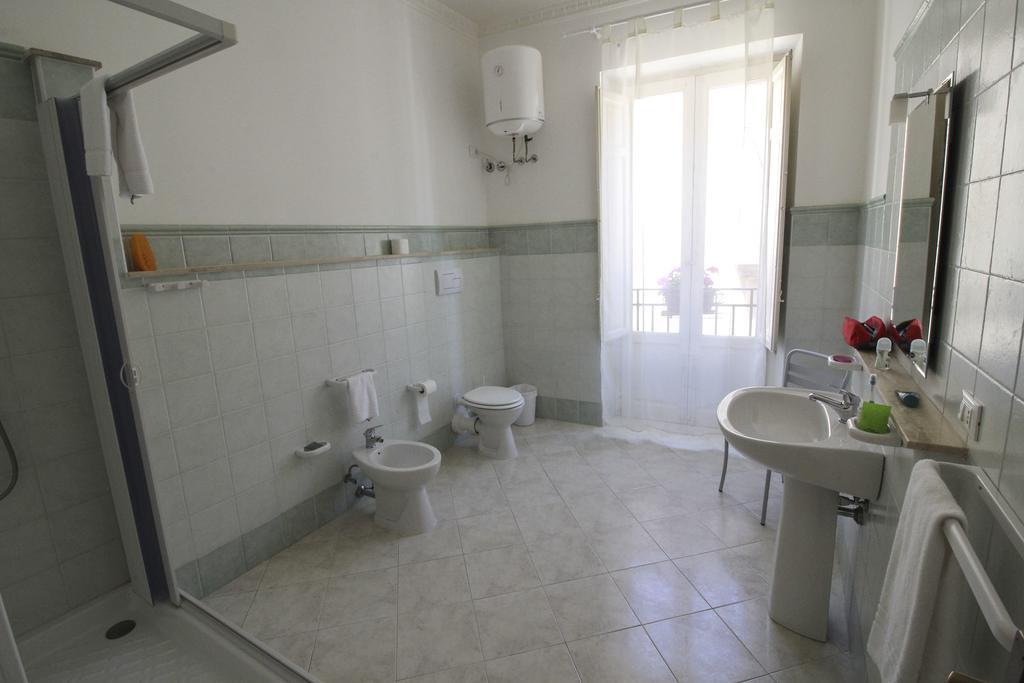 Quarto Duplo