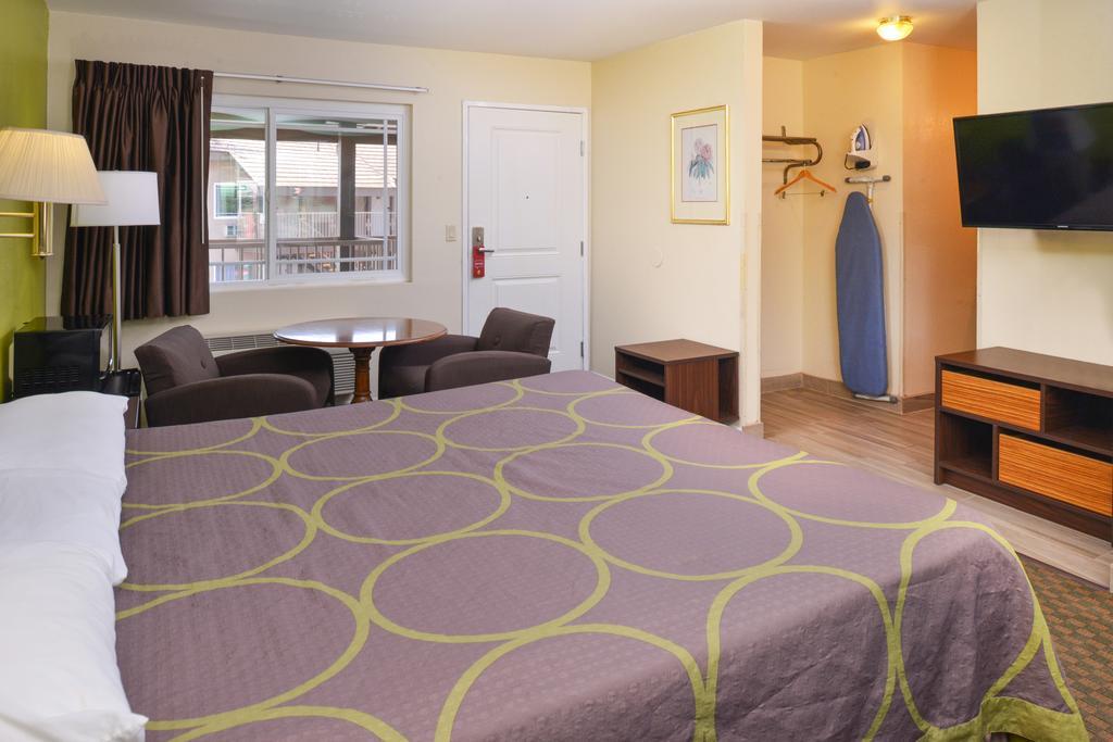 Habitación Deluxe con cama extragrande - No fumadores