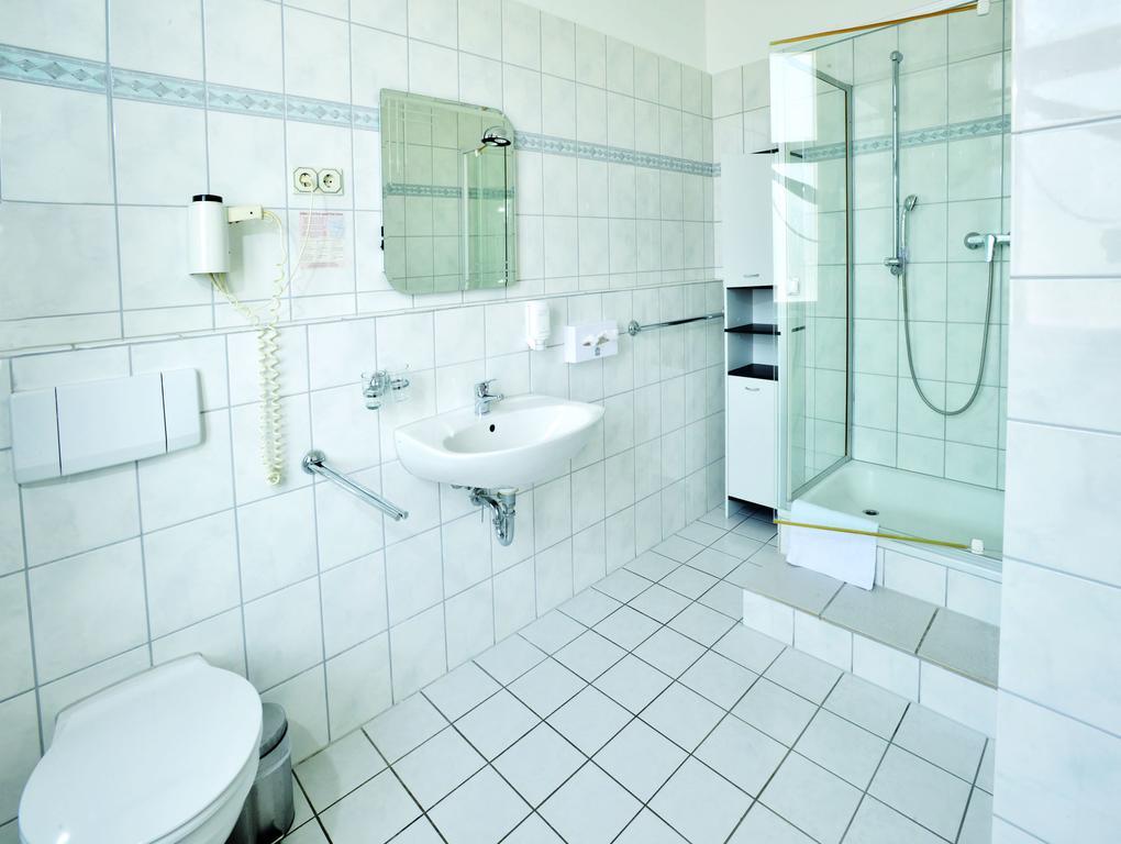 Quadruple Room,404005740:JPEG