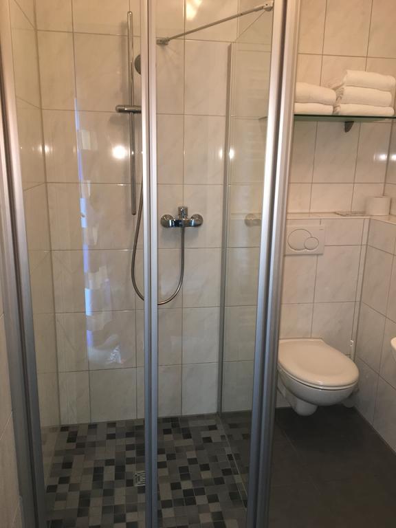 Habitación Cuádruple con ducha