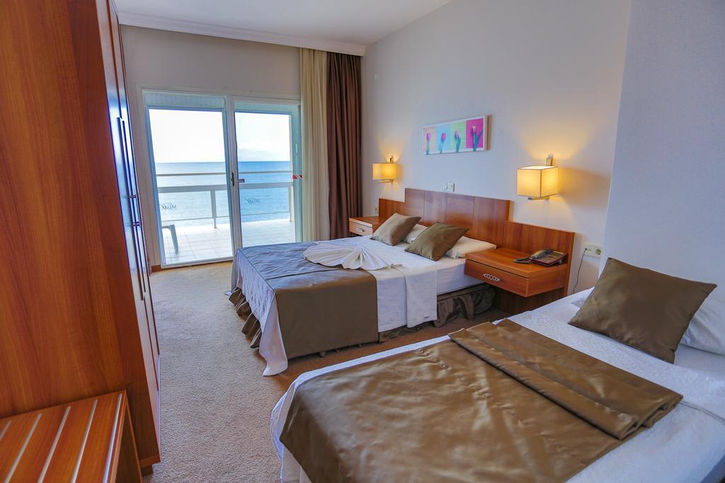 Chambre Triple Supérieure - Vue sur Mer