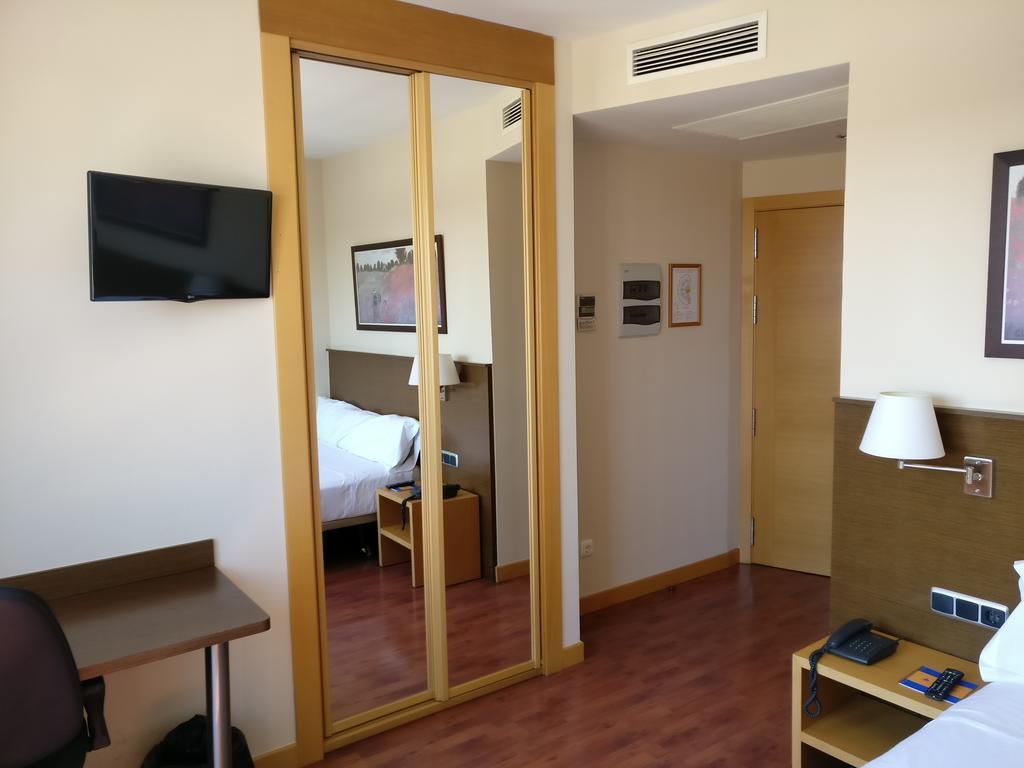Single Room,1479783980:JPEG