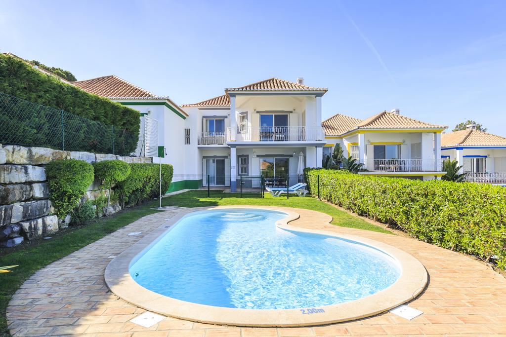 Apartamento com 3 Quartos