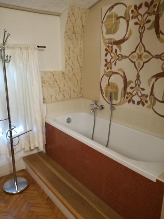 Habitación Familiar con baño privado