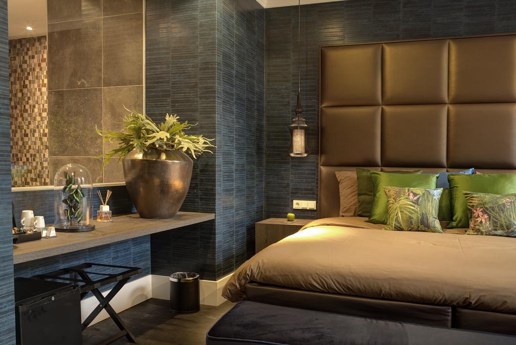 Signature Suite 42 m2,422245947:JPEG