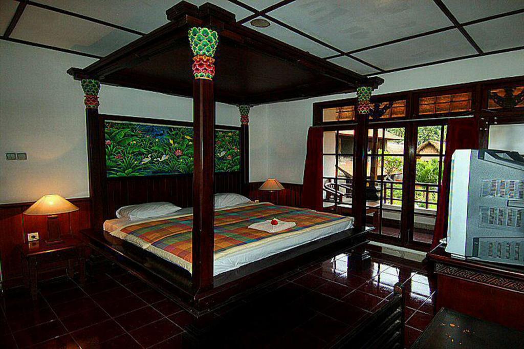 Standard Zimmer mit Kingsize-Bett