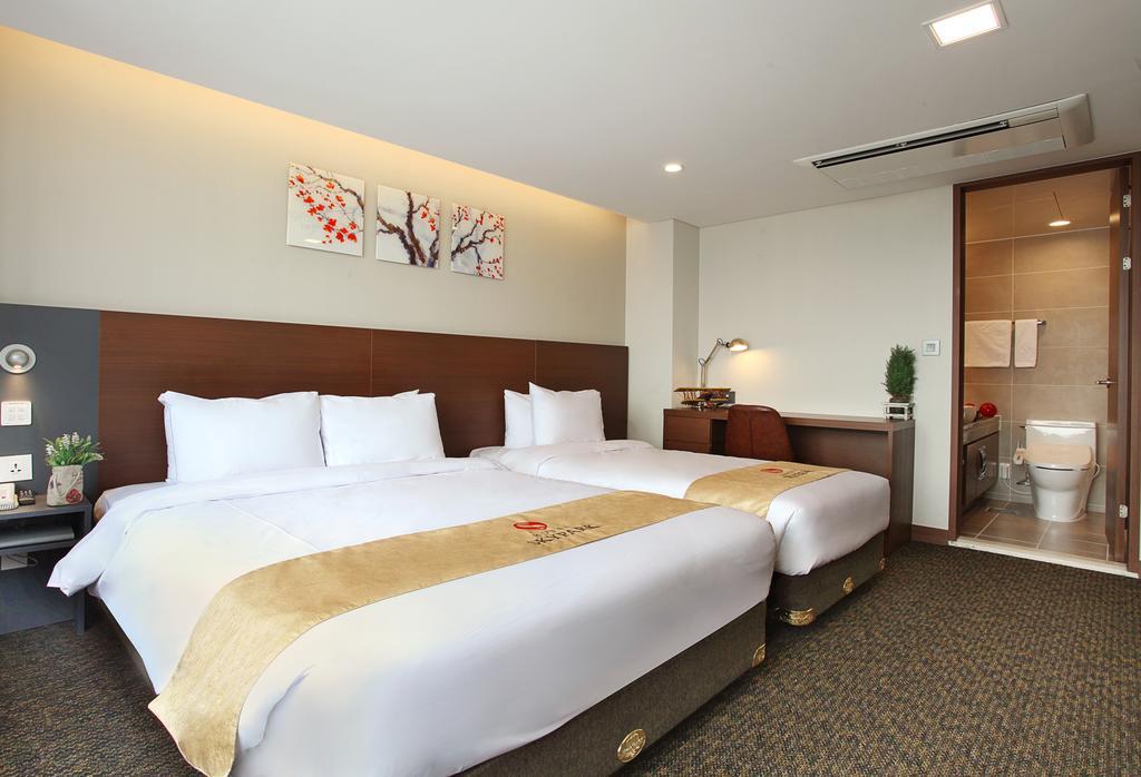 Quarto Deluxe com 2 Camas de Solteiro