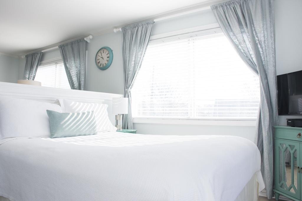Queen Suite