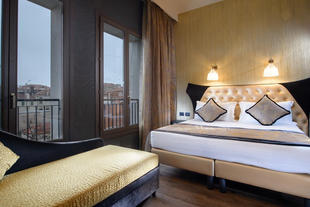 Deluxe Double Room,435953607:JPEG