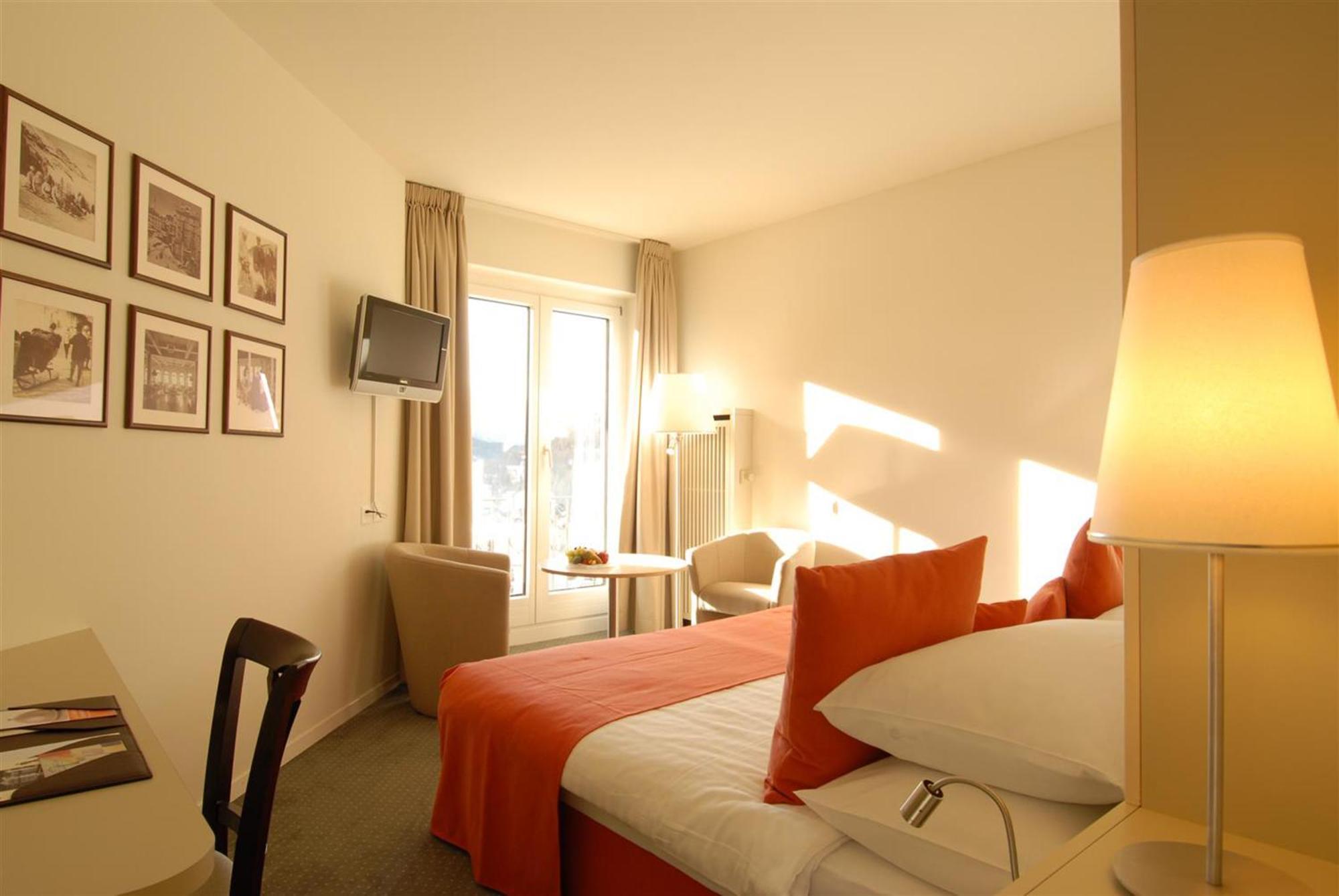 Panoramic Single Room