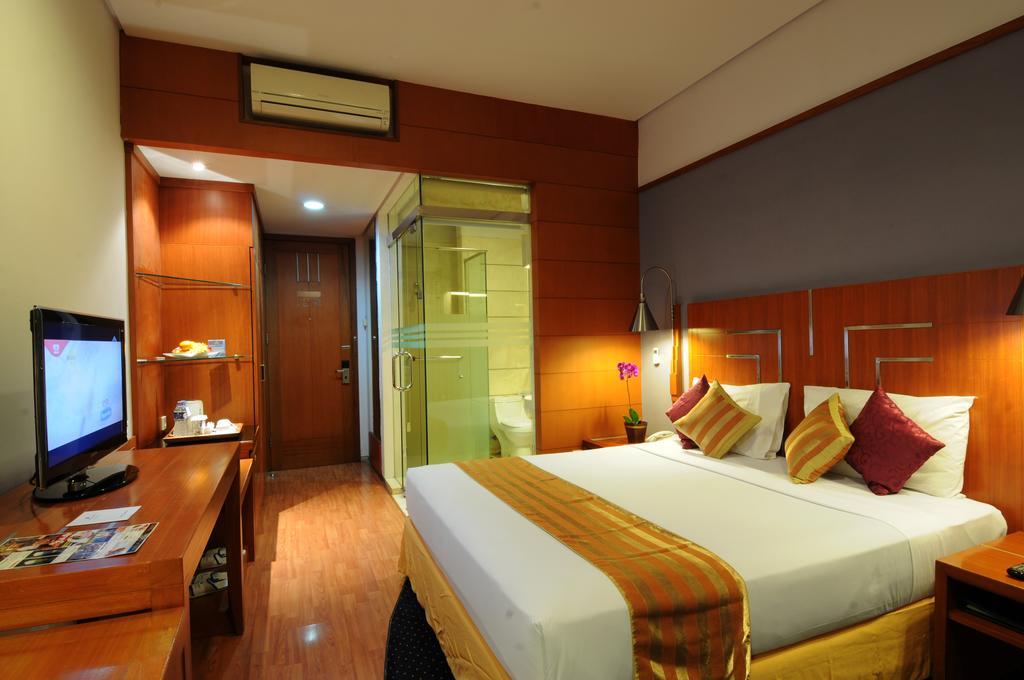Deluxe Double Room,1398811133:JPEG
