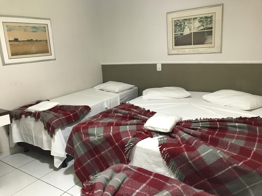 Quarto Família