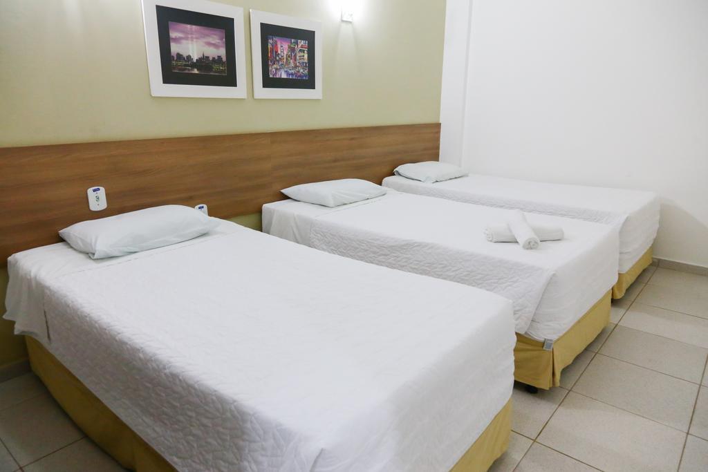 Quarto Triplo Standard