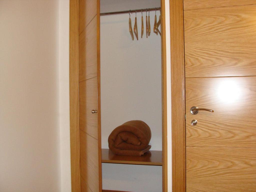 Quarto Triplo Superior com Casa de Banho Privada.