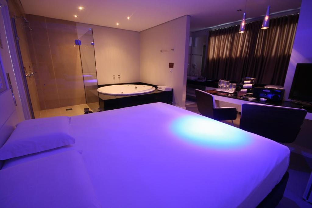 Double Room Hot Tub,1308732136:JPEG
