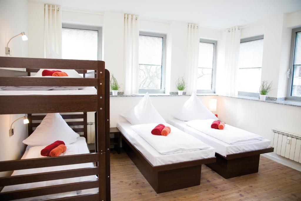 Quadruple Room,49829460:JPEG