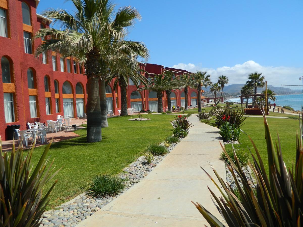 One-Bedroom Ocean Front Villa 1st Floor with AC
