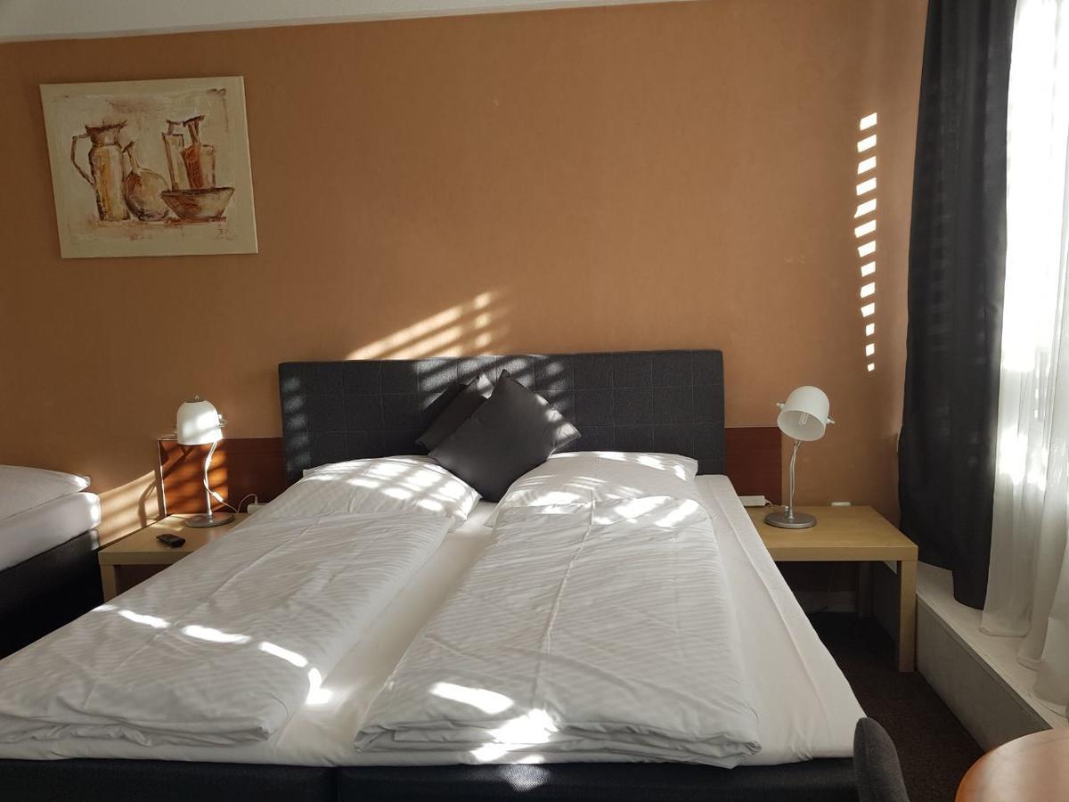 Dreibettzimmer