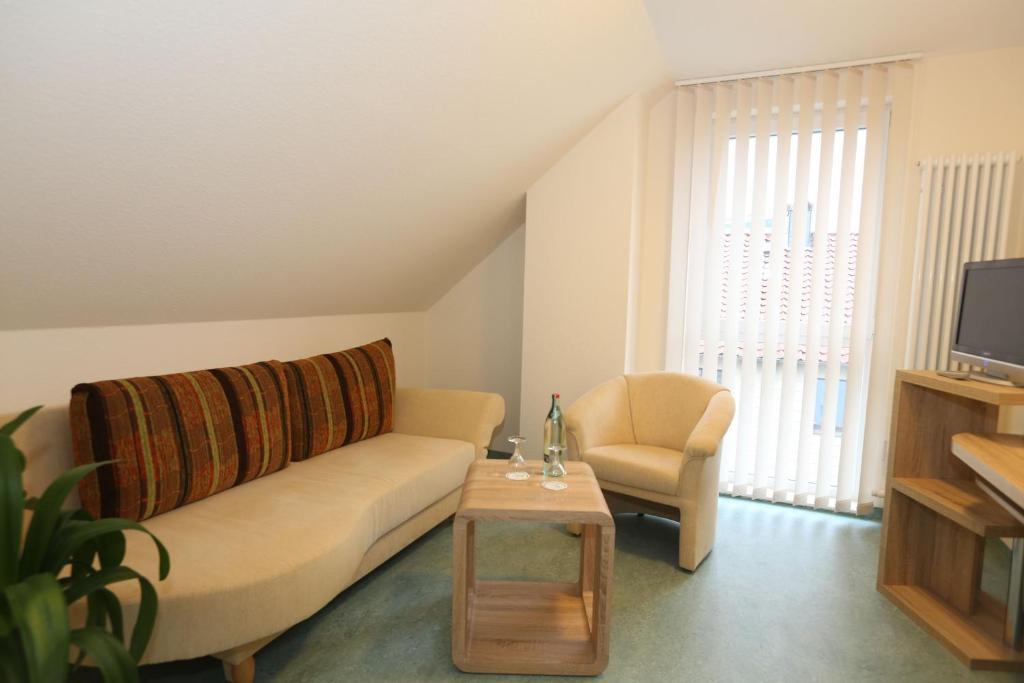 Familienzimmer (2 Erwachsene + 2 Kinder)