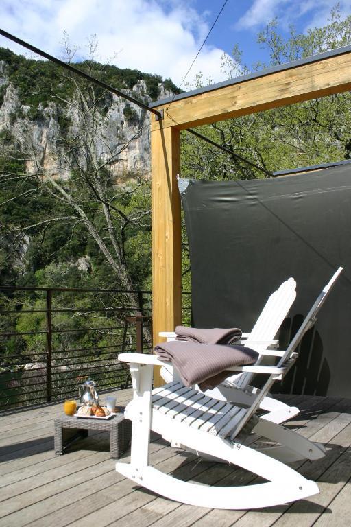 Double Room with Terrace - River View,53306728:JPEG