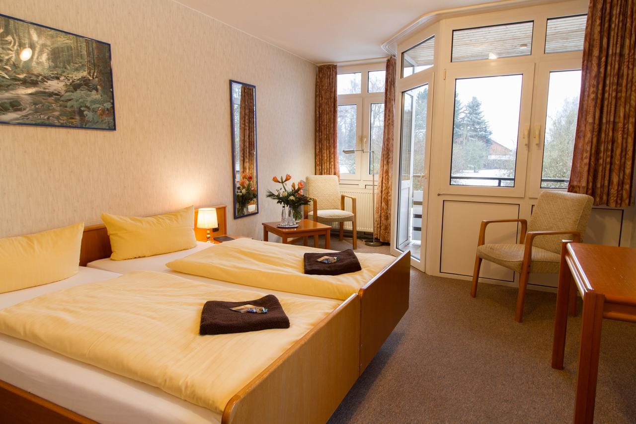 Doppel- oder Zweibettzimmer