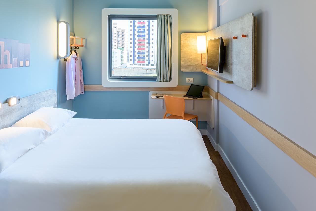 Apartamento Standard com Cama de Casal