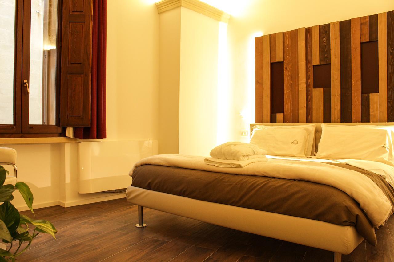 Kamer met Kingsize Bed