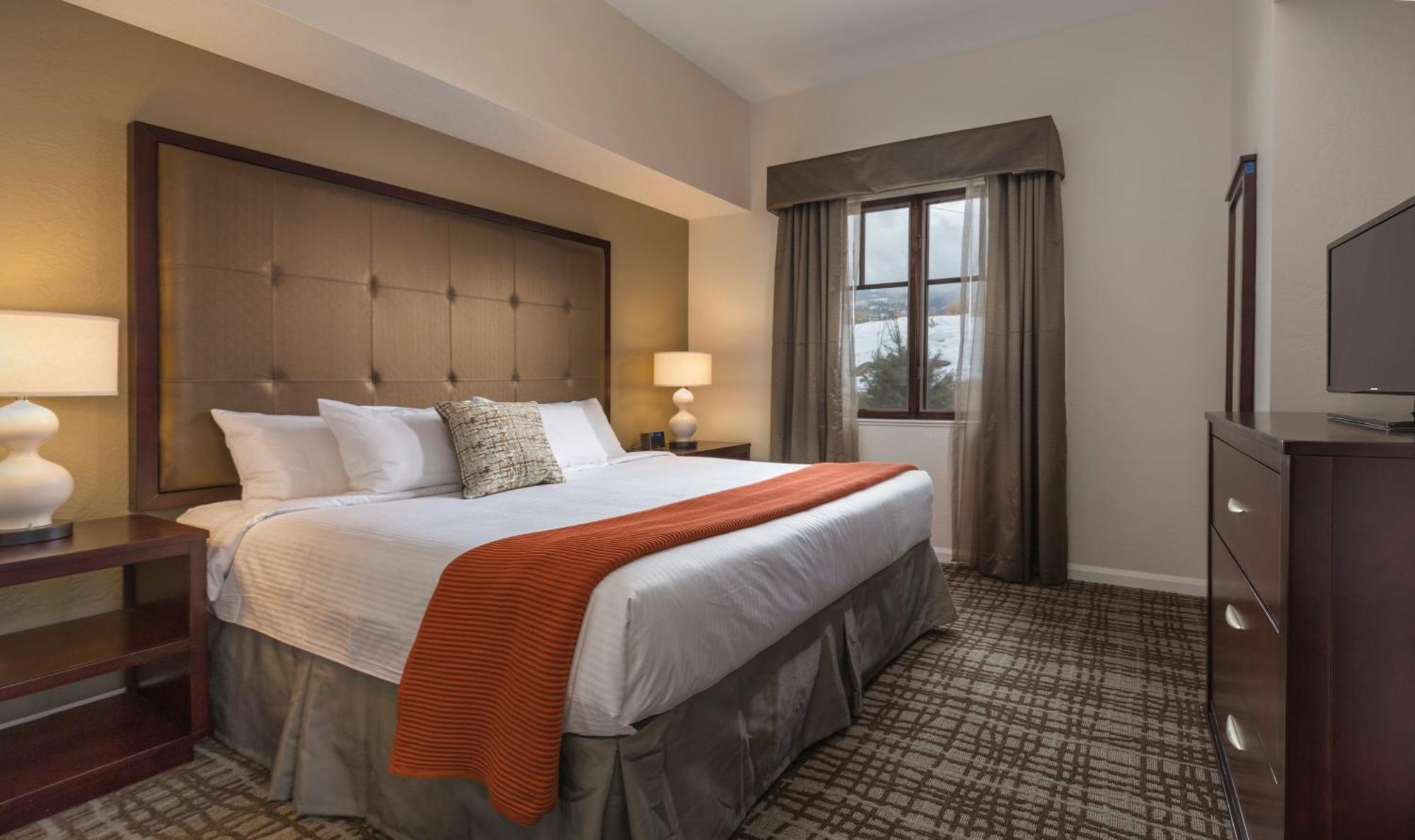 One-Bedroom Suite,1092789588:JPEG