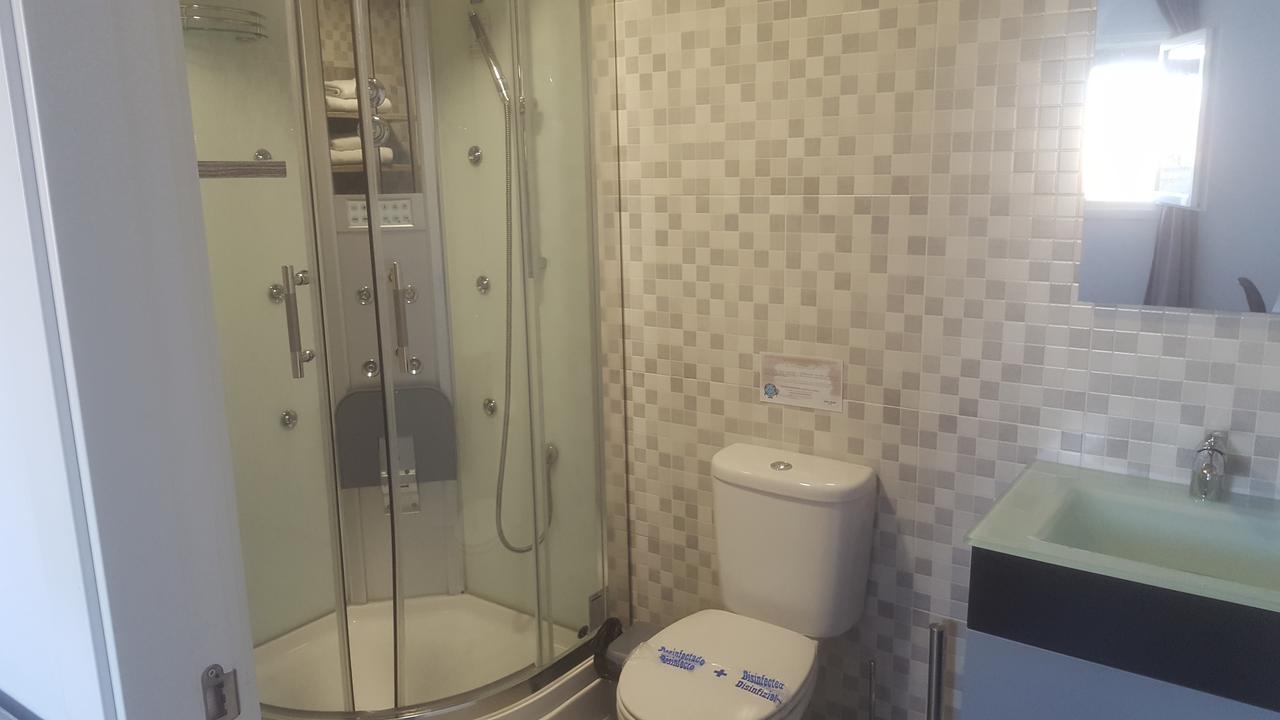Deluxe Family Room,968798650:JPEG