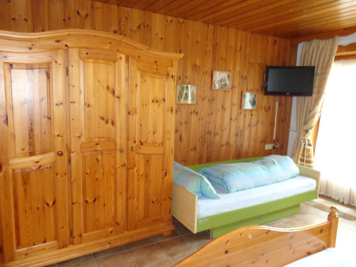 Dreibettzimmer